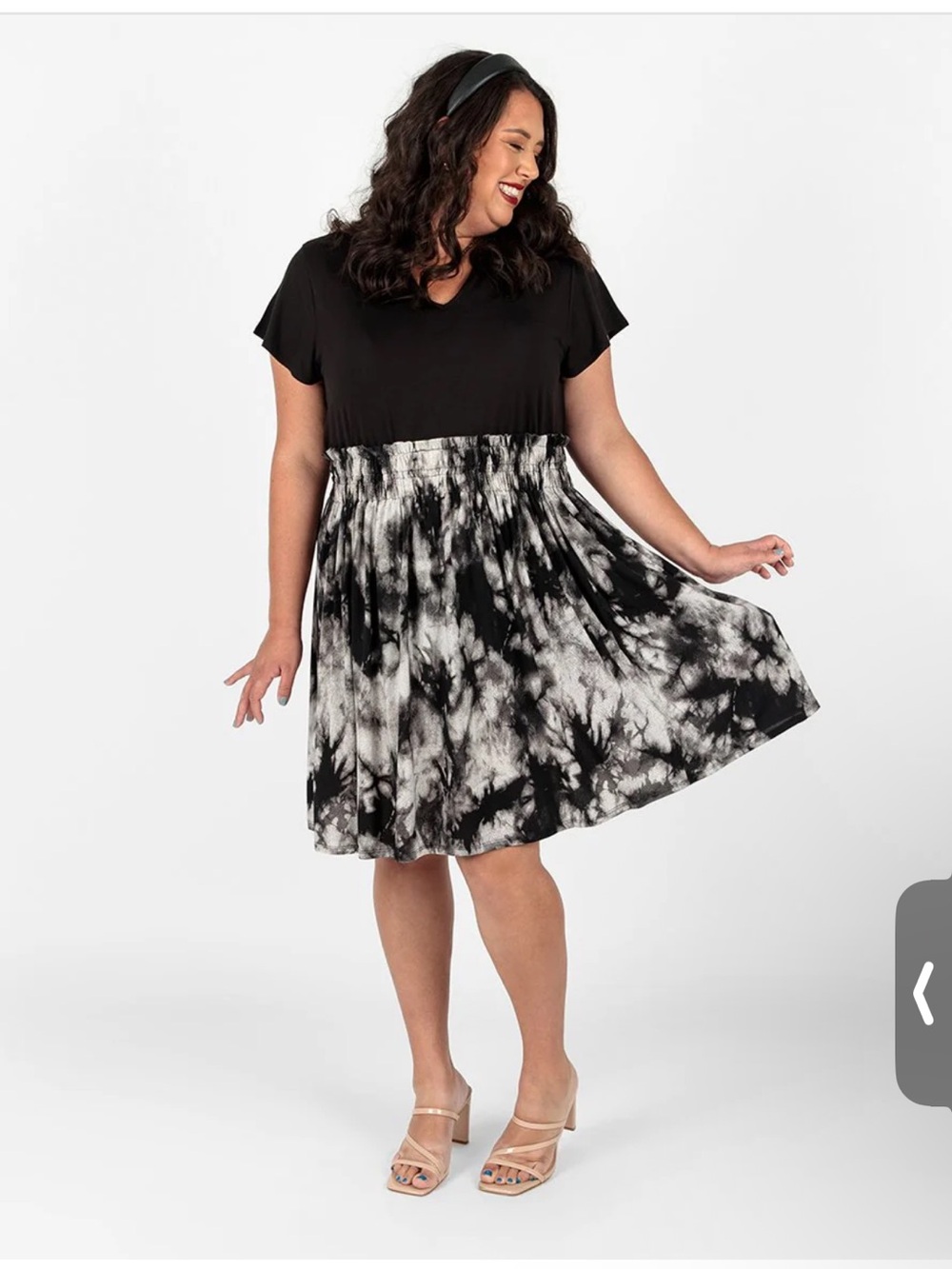 LuLaRoe SOPHIA RUFFLE SMOCK SKIRT NWT black and white